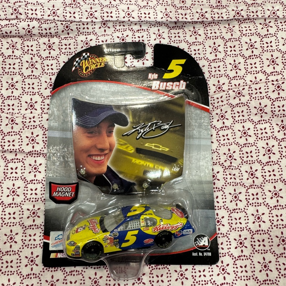 Vibrant Racing Car Toy with Hood Magnet